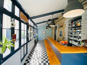 Bar (on property) - Hôtel Saint-Michel (Dinard)