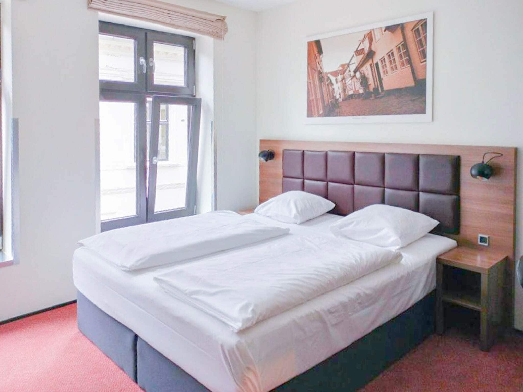 Habitación doble estándar | Escritorio, cortinas blackout y insonorización 