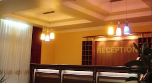 Lobby - Ora Hotel Pristina (Pristina)