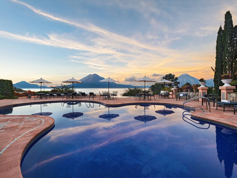 Outdoor pool, pool loungers