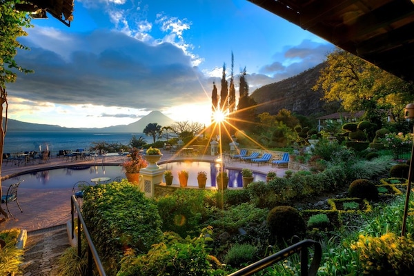 Utsikt mot landet från boendet