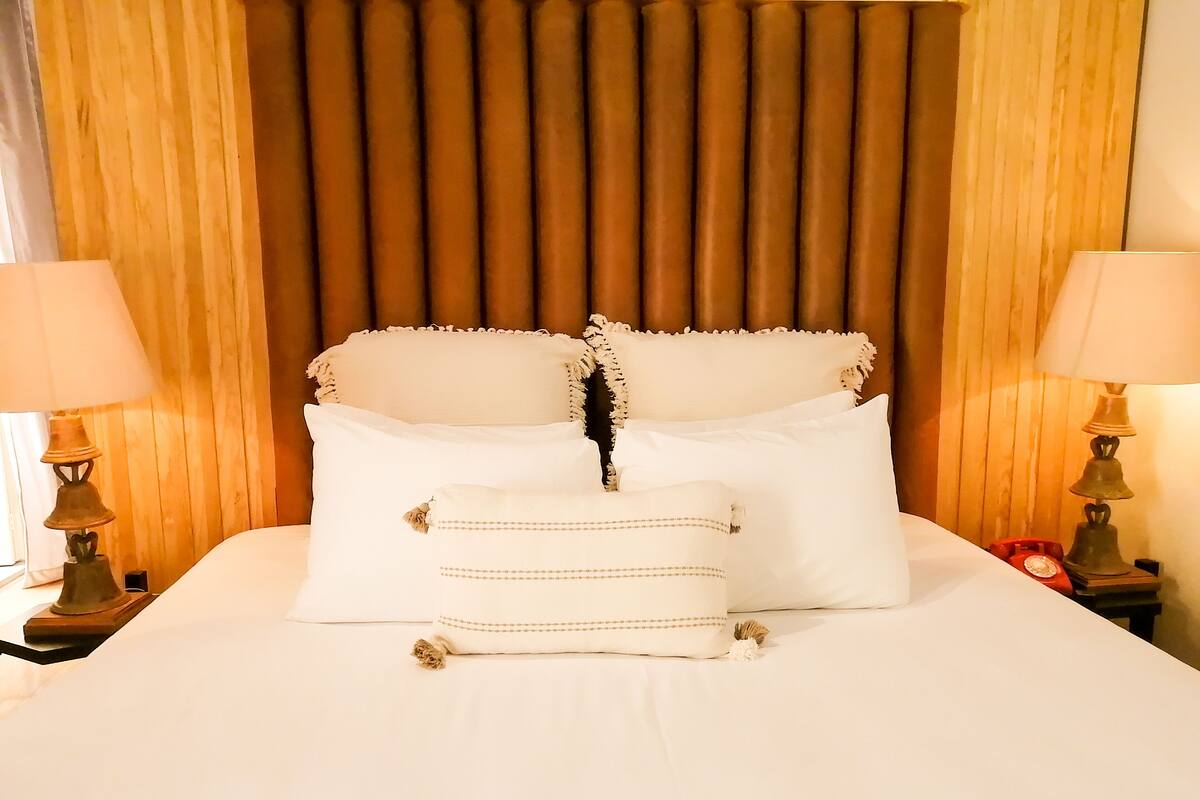 Grand Suite | Egyptian cotton sheets, premium bedding, down duvets, free minibar