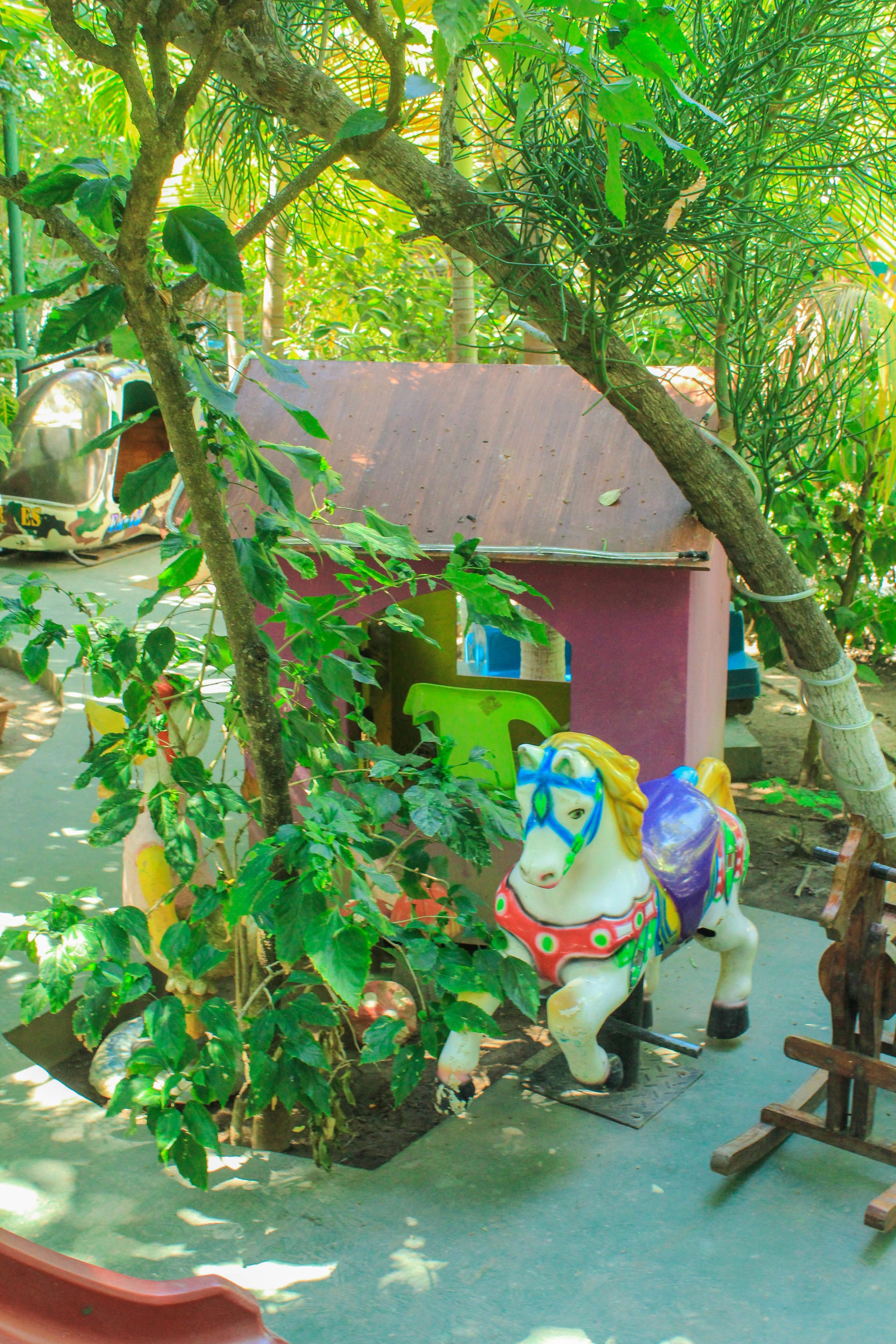 children’s play area – outdoor