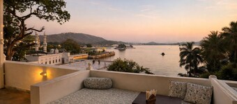 Hibiscus Heritage - A Lake View Hotel in Udaipur
