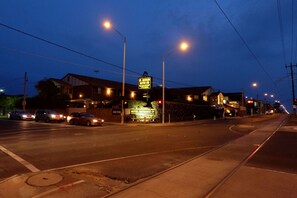 Exterior - St Georges Motor Inn (Thornbury)