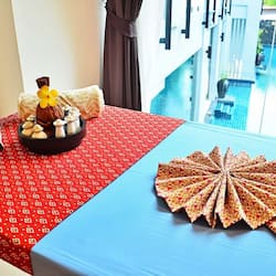 Body treatments, aromatherapy, hot stone massages, Thai massages