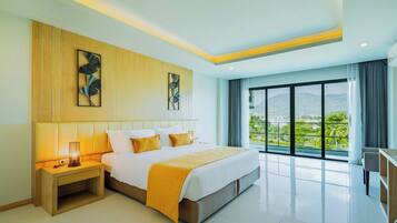 In-room safe, blackout drapes, free WiFi, bed sheets