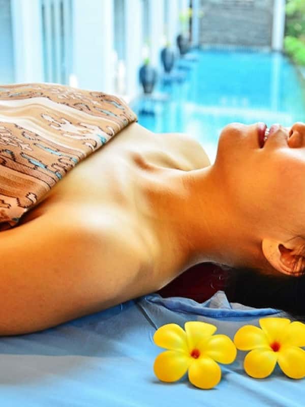 Body treatments, aromatherapy, hot stone massages, Thai massages