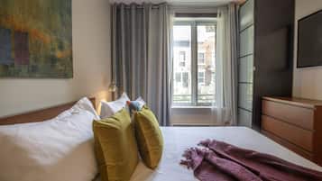 Comfort Studio Suite, 1 Bedroom, Non Smoking, Kitchenette | 1 bedroom, premium bedding, individually decorated, blackout drapes