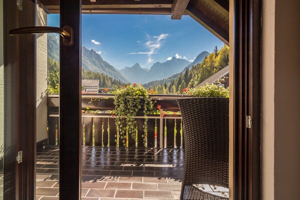 Standard Double or Twin Room | Balcony