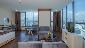 Ảnh chưa phân loại, 4 trong số 53 ảnh, nút