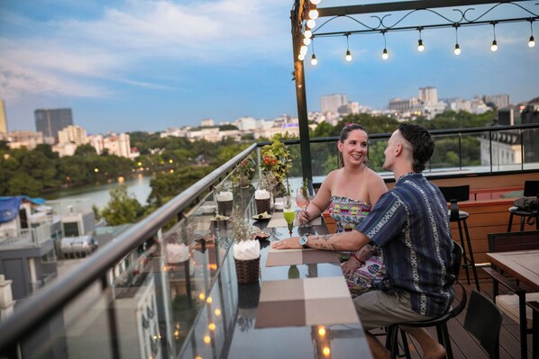 Breakfast, lunch, dinner served; international cuisine - Hanoi Pearl Hotel (Hanoi)