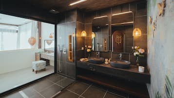 Venus Suite (Sea View) | Bathroom