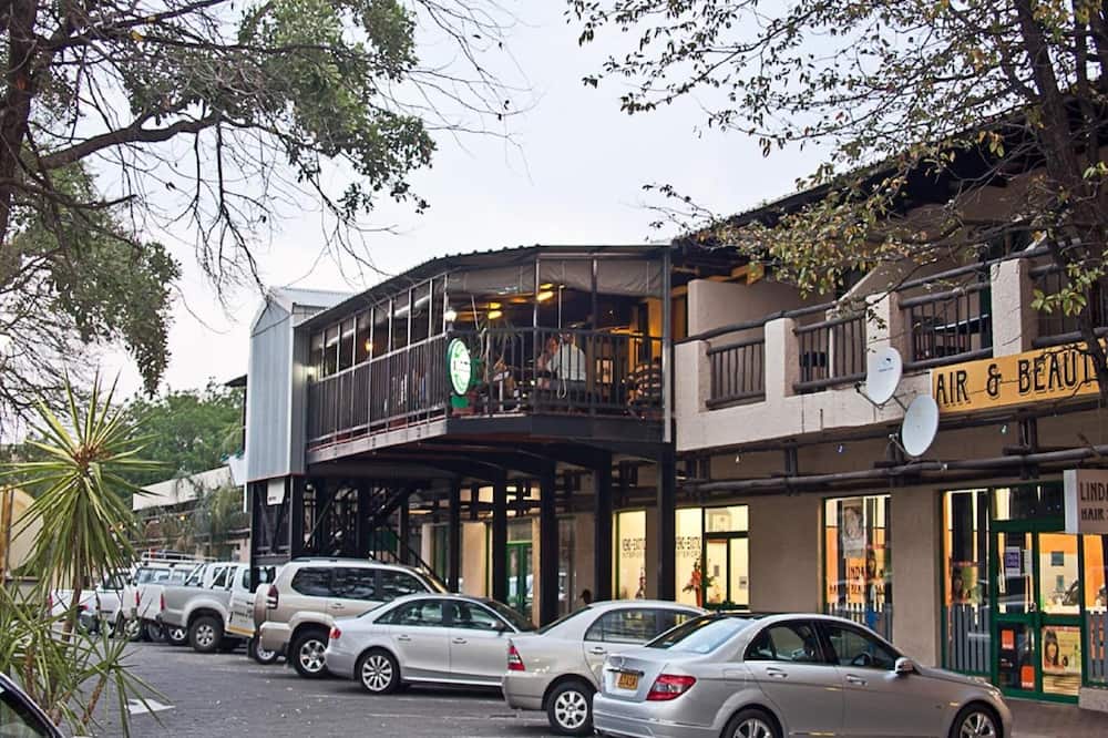 Digger Inn