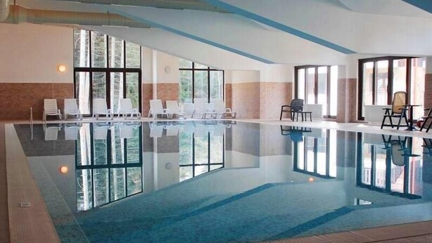 Piscine couverte