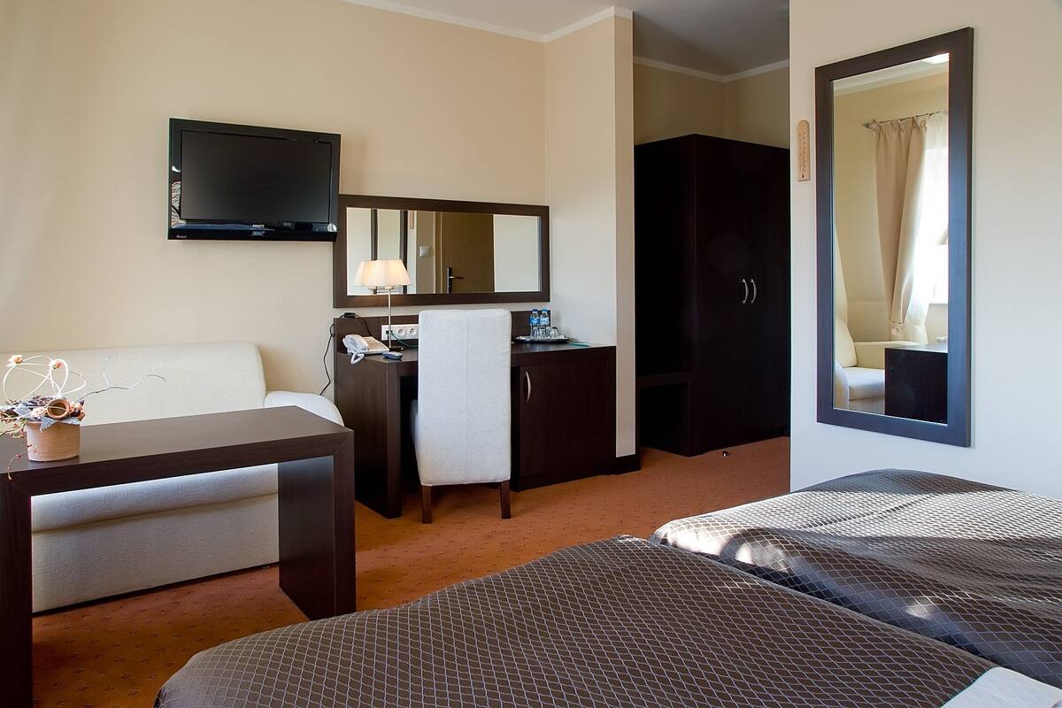 1 bedroom, minibar, desk, free wifi