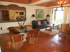 Suite, 1 King Bed (Solo Habitacion) | Premium bedding, in-room safe, individually decorated, desk - La Puertecita Boutique Hotel (San Miguel de Allende)