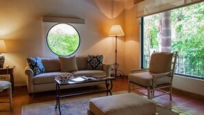 Suite, 1 King Bed (Solo Habitacion) | Living area | 40-inch flat-screen TV with cable channels, TV - La Puertecita Boutique Hotel (San Miguel de Allende)