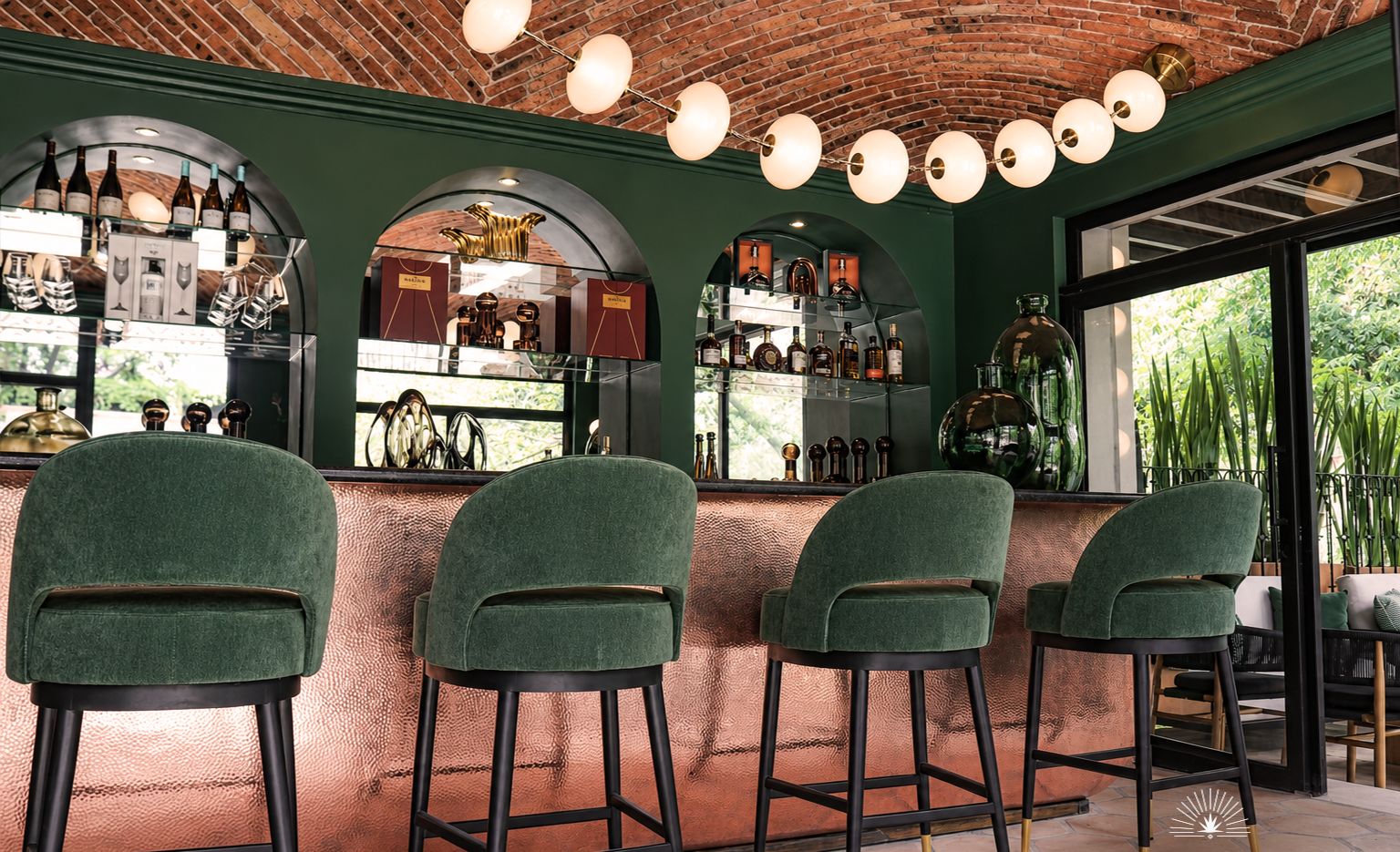 Bar (en el alojamiento)