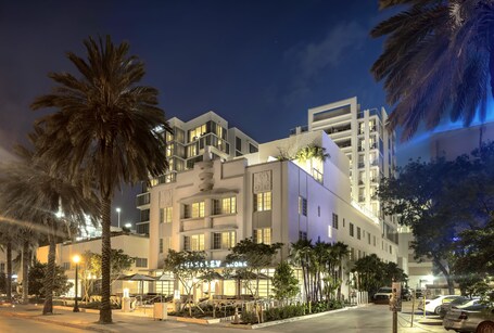 Berkeley Shore Hotel - Image 30