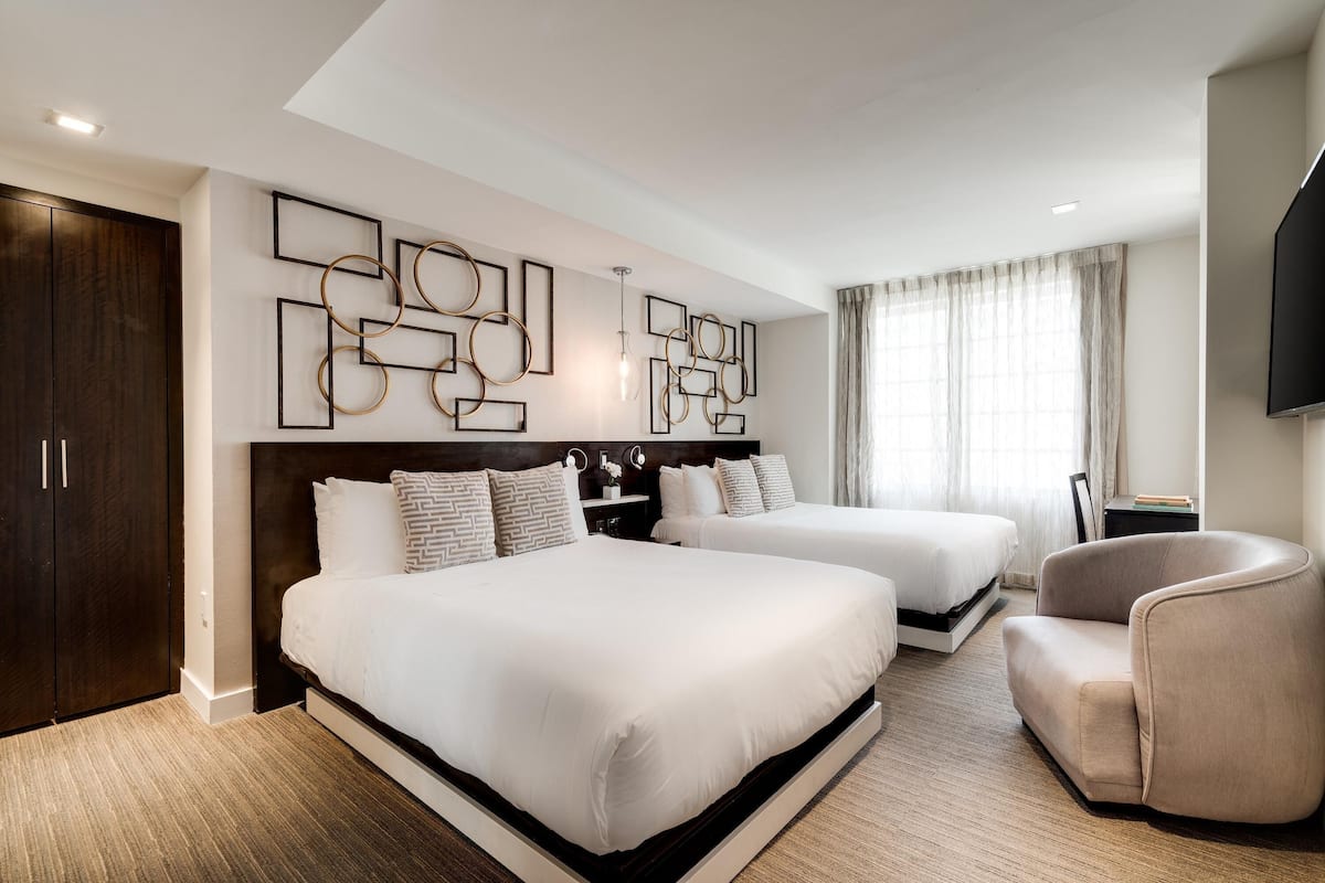 1 bedroom, premium bedding, in-room safe, desk