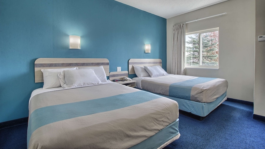 Motel 6 London, ON - Ontario