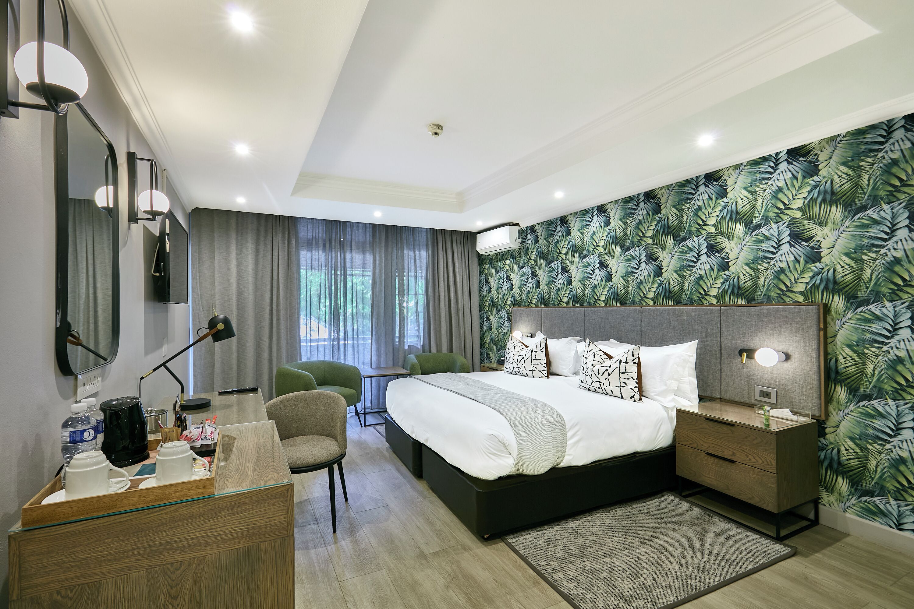 In-room safe, desk, free WiFi, bed sheets