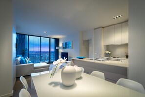 Fridge, microwave, dishwasher, coffee/tea maker