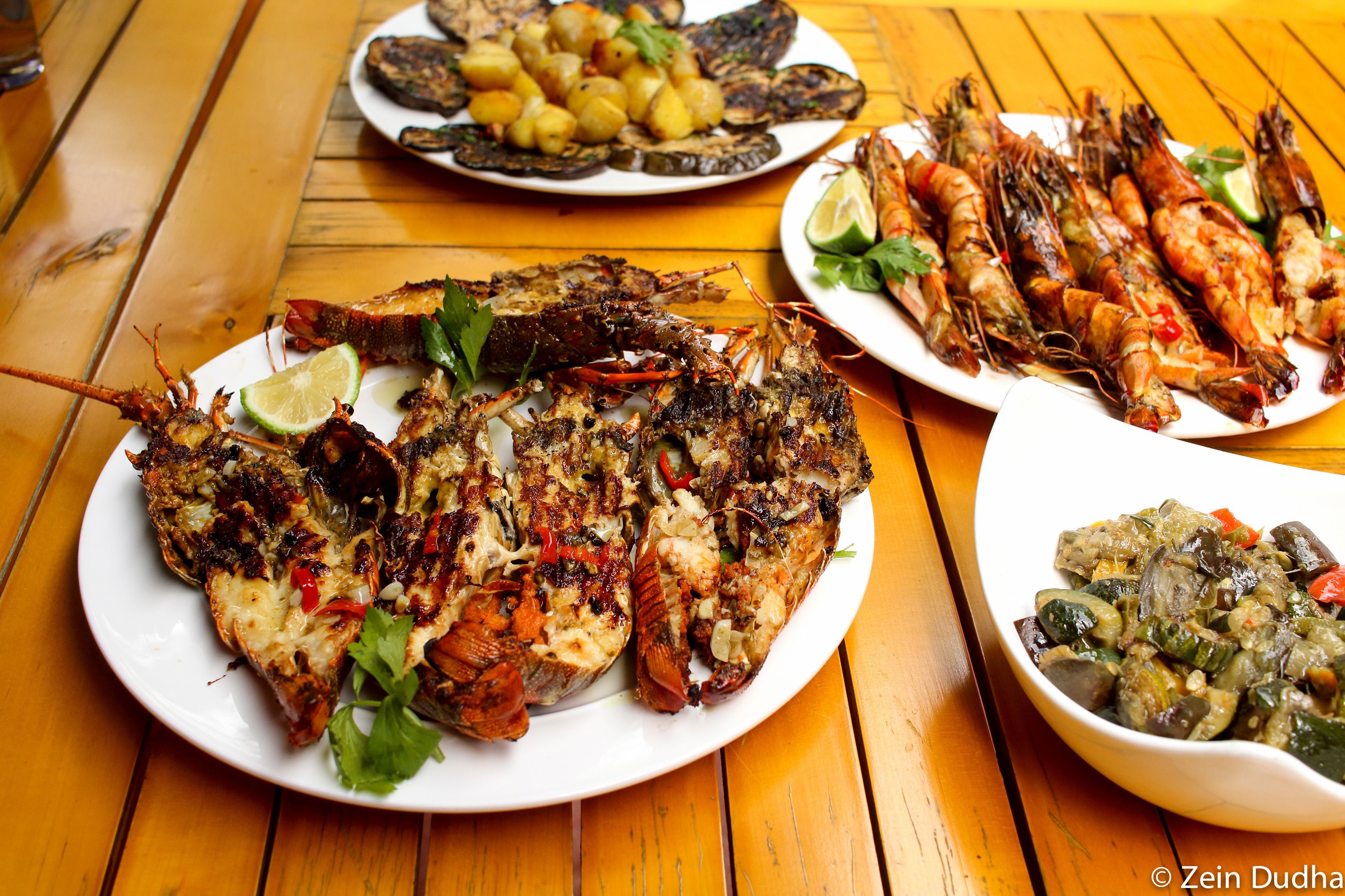 Breakfast served, alfresco dining 