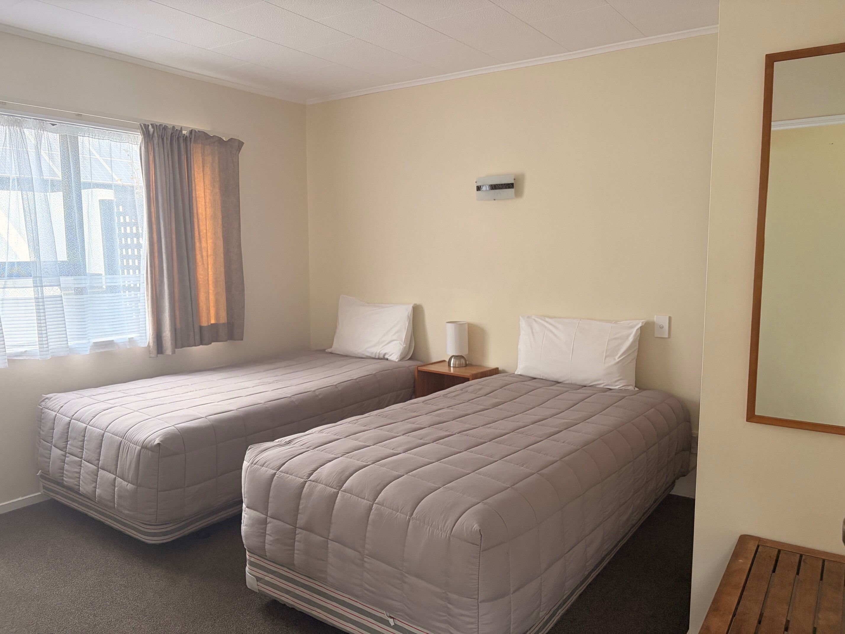 Egyptian cotton sheets, in-room safe, individually furnished, desk