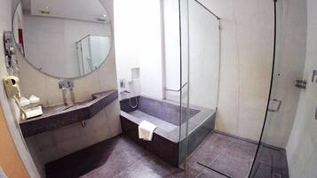 Regendusche, Handtücher