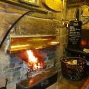 Blacksmiths Arms Inn