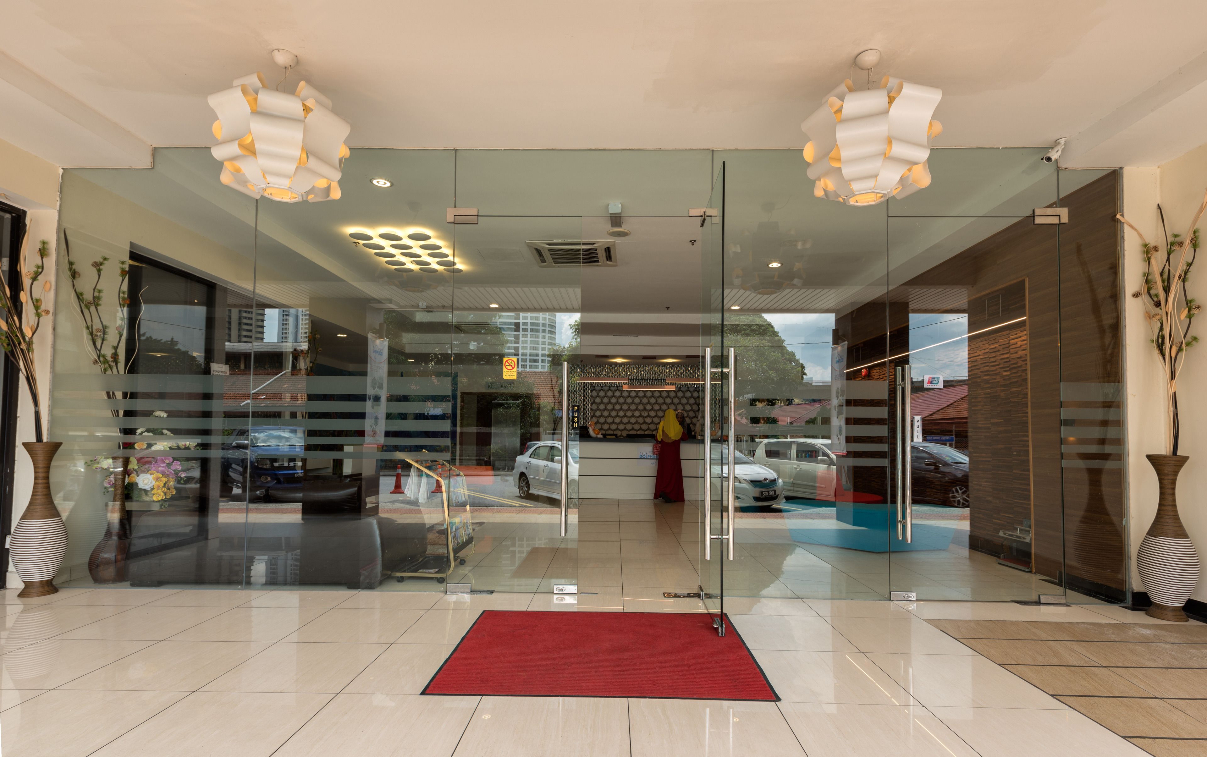 Photo - Dolphin Hotel, Chow Kit Kuala Lumpur