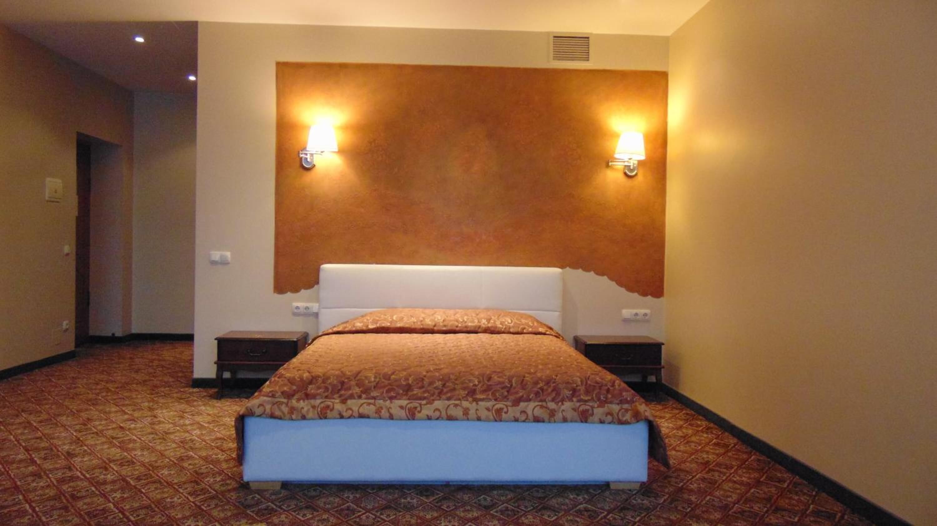 Cribs/infant beds, Internet