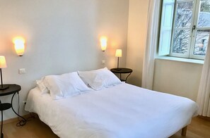 Premium Apartment, 1 Bedroom (Le Castel) | Iron/ironing board, free WiFi, bed sheets