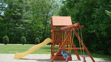 Außen-Kinderspielplatz