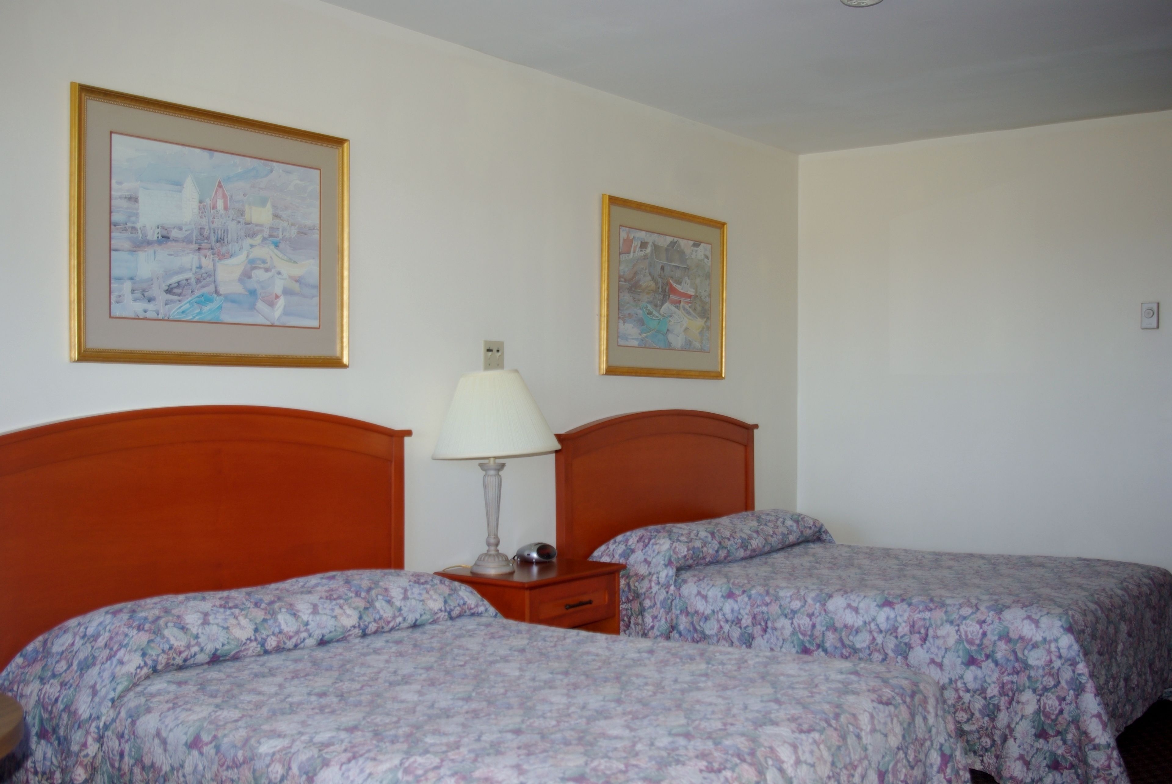 Standard Double Room, First Floor | Desk, free WiFi
