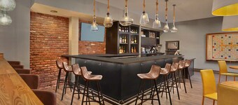 摩根鎮學者酒店 (希爾頓啟繽精選酒店)