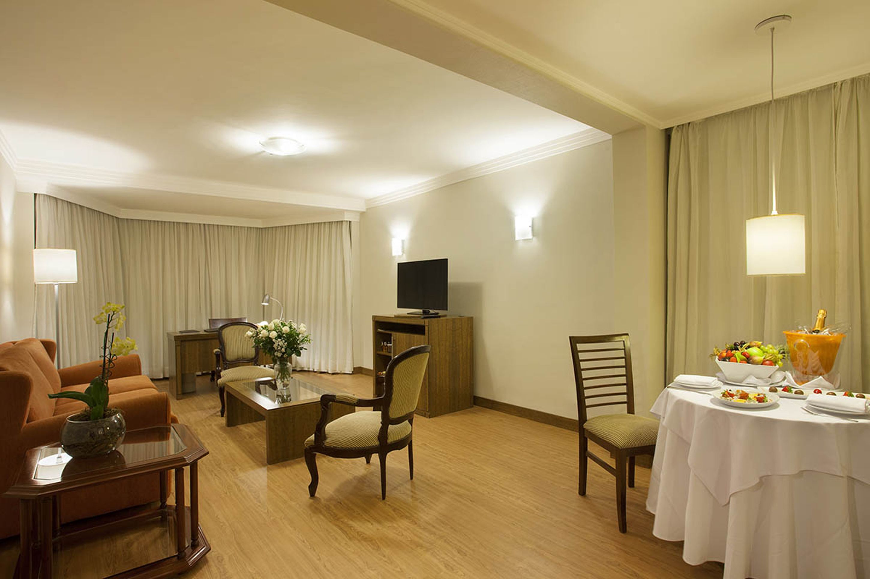 1 bedroom, minibar, in-room safe, desk