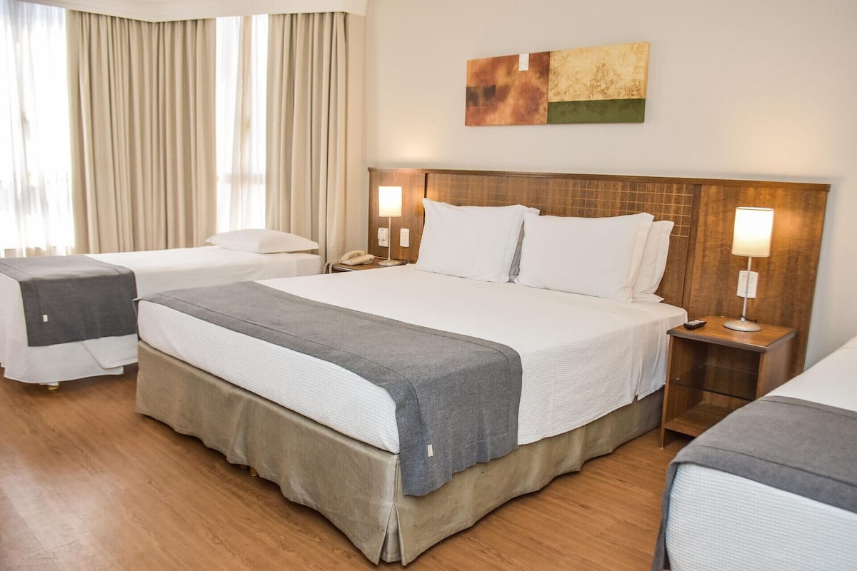 1 soveværelse, minibar, pengeskab på værelset, skrivebord