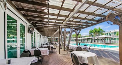 Casey Key Resorts - Mainland