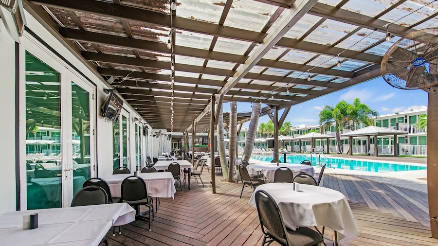 Casey Key Resorts - Mainland