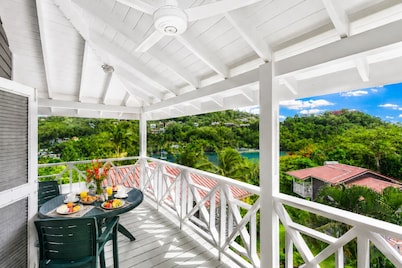 Oasis Marigot Hotel & Villas