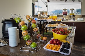 Breakfast area - TRYP by Wyndham Bogotá Usaquén (Bogotá)