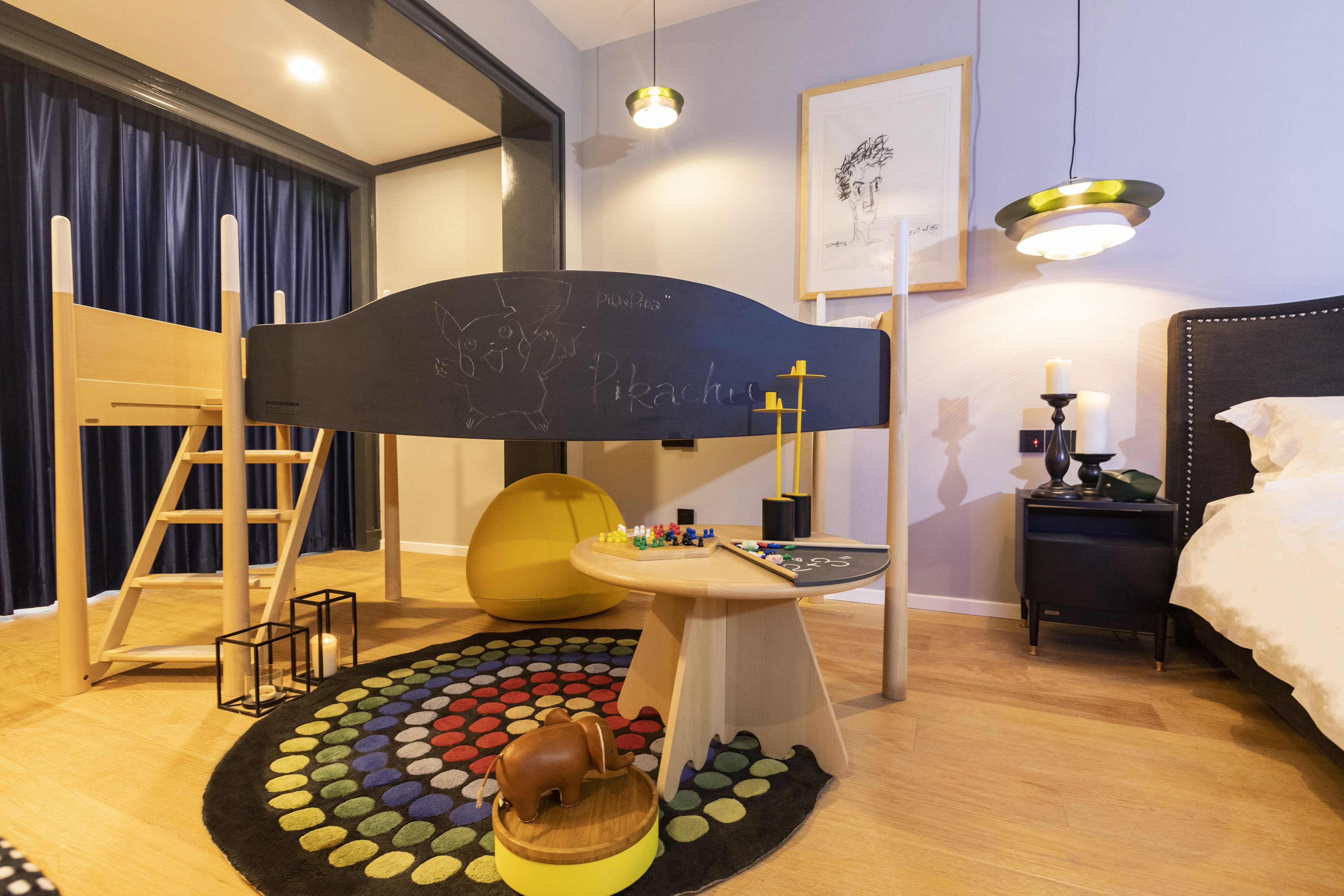 deluxe family room | view from room