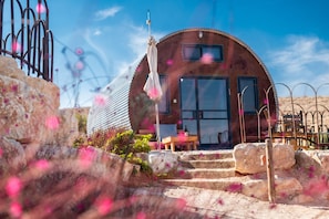 Artist's Loft | Terrace/patio - Carmey Avdat Farm (Ramat Negev)