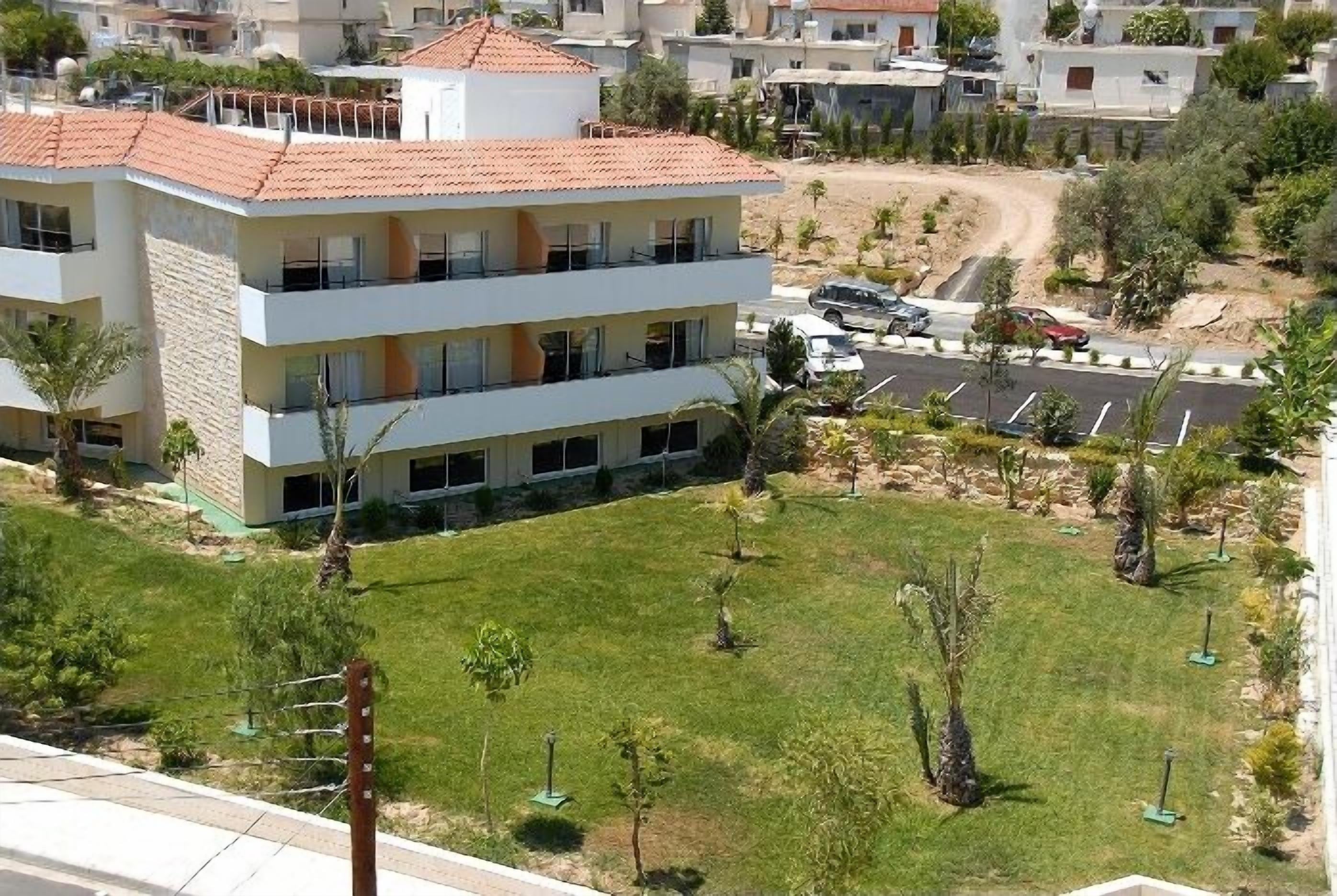 Photo - M. Moniatis Hotel