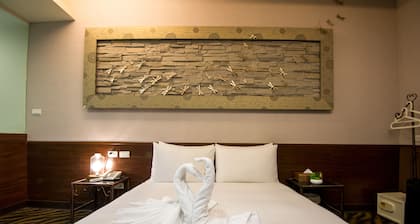 Diary of Taipei Hotel - Ximen Station