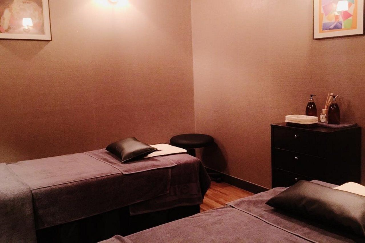 in-room safe, iron/ironing board, free wifi