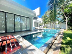 Premium Riverfront Pool Residence | View from room